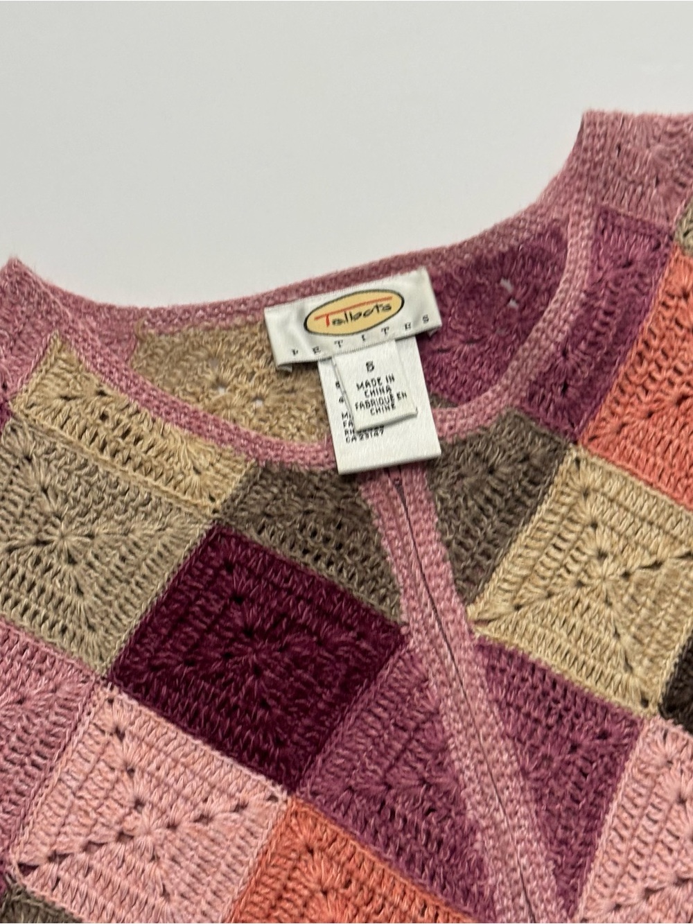 Vintage 2000’s Triangle Zip Up Cardigan - Picture 3 of 6